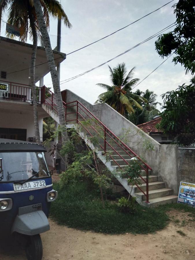 Mallika Resort Mirissa Exterior foto